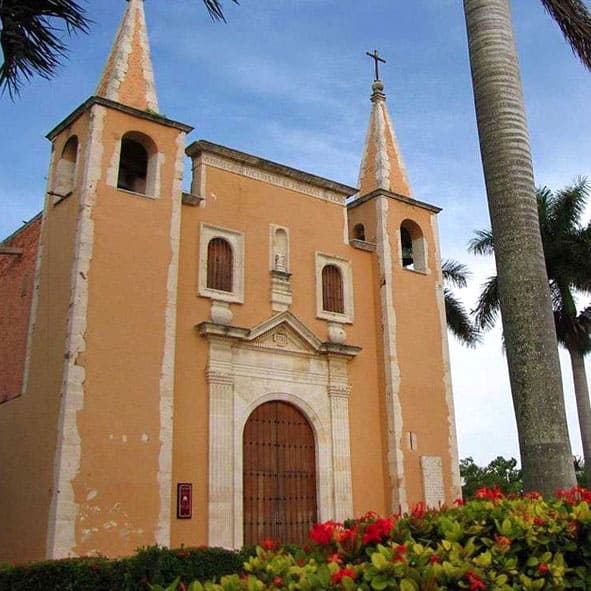 Visitar la Iglesia de Santa Ana – MÉRIDA, ARQUITECTURA COLONIAL